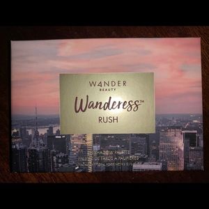Wander Beauty Wanderess Rush eyeshadow pallet
